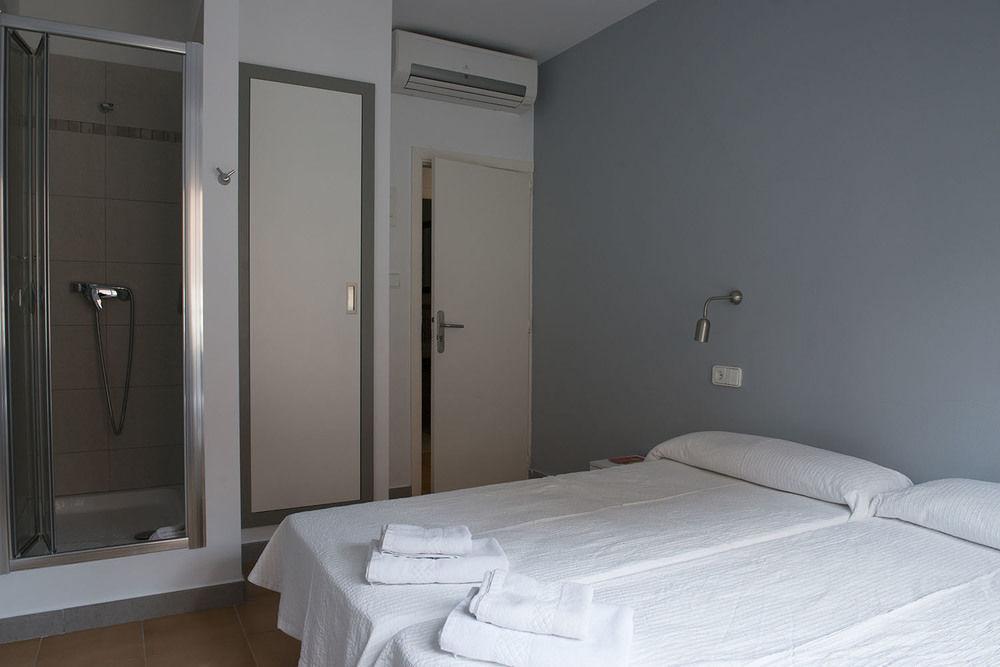 Hostal Ripoll Ibiza Kültér fotó