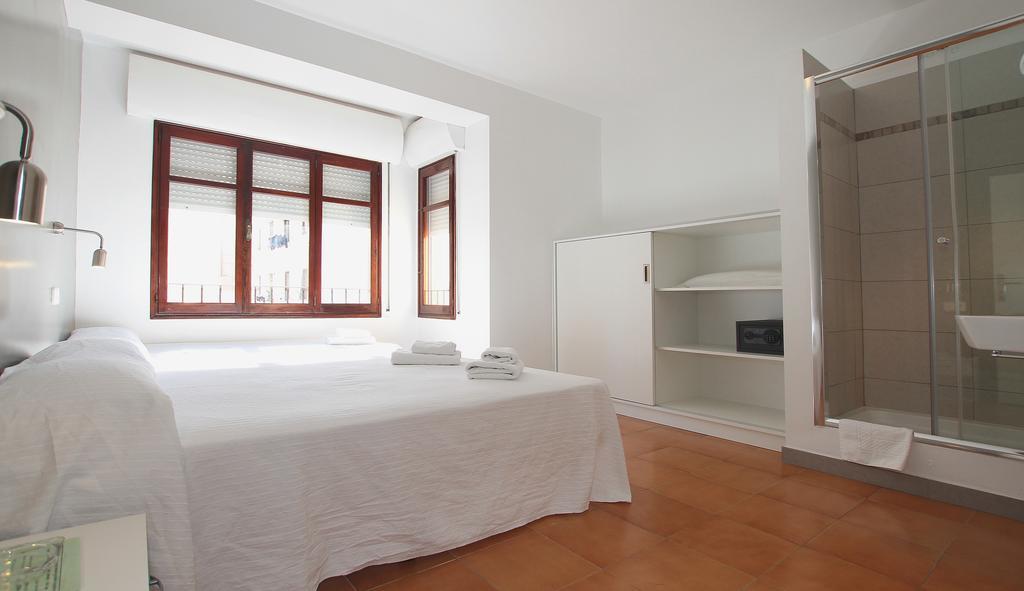 Hostal Ripoll Ibiza Kültér fotó