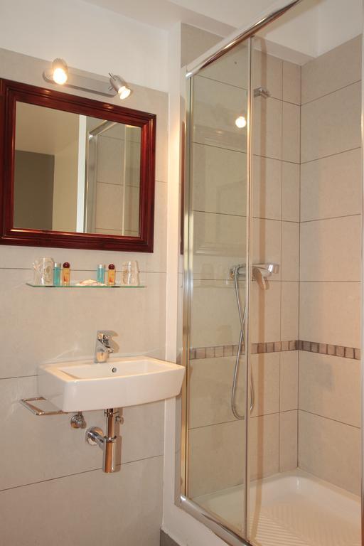 Hostal Ripoll Ibiza Kültér fotó