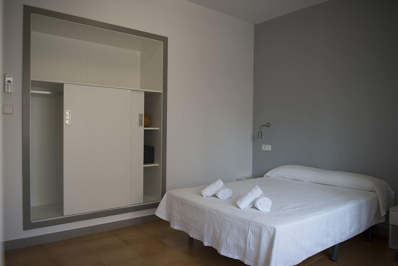 Hostal Ripoll Ibiza Kültér fotó